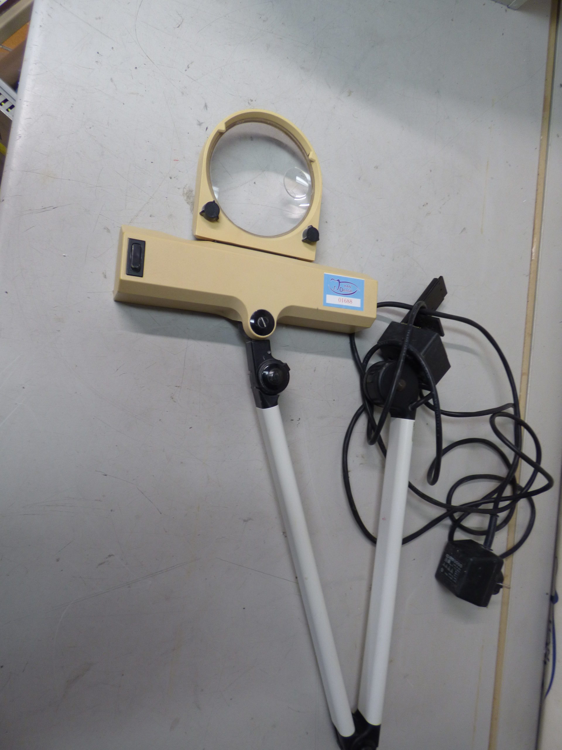 Lupenlampe Dental Zahntechnik Waldmann LX111 01688