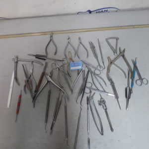 Diverse Restposten Zangen Teleskopzange Tastercirkel Schere  01720