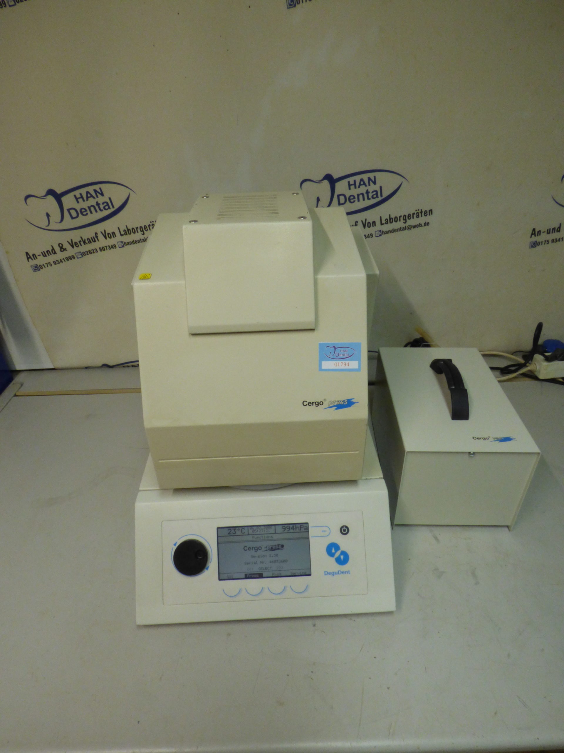 Degussa Cergo Press Keramikofen Dental Zahntechnik 0179